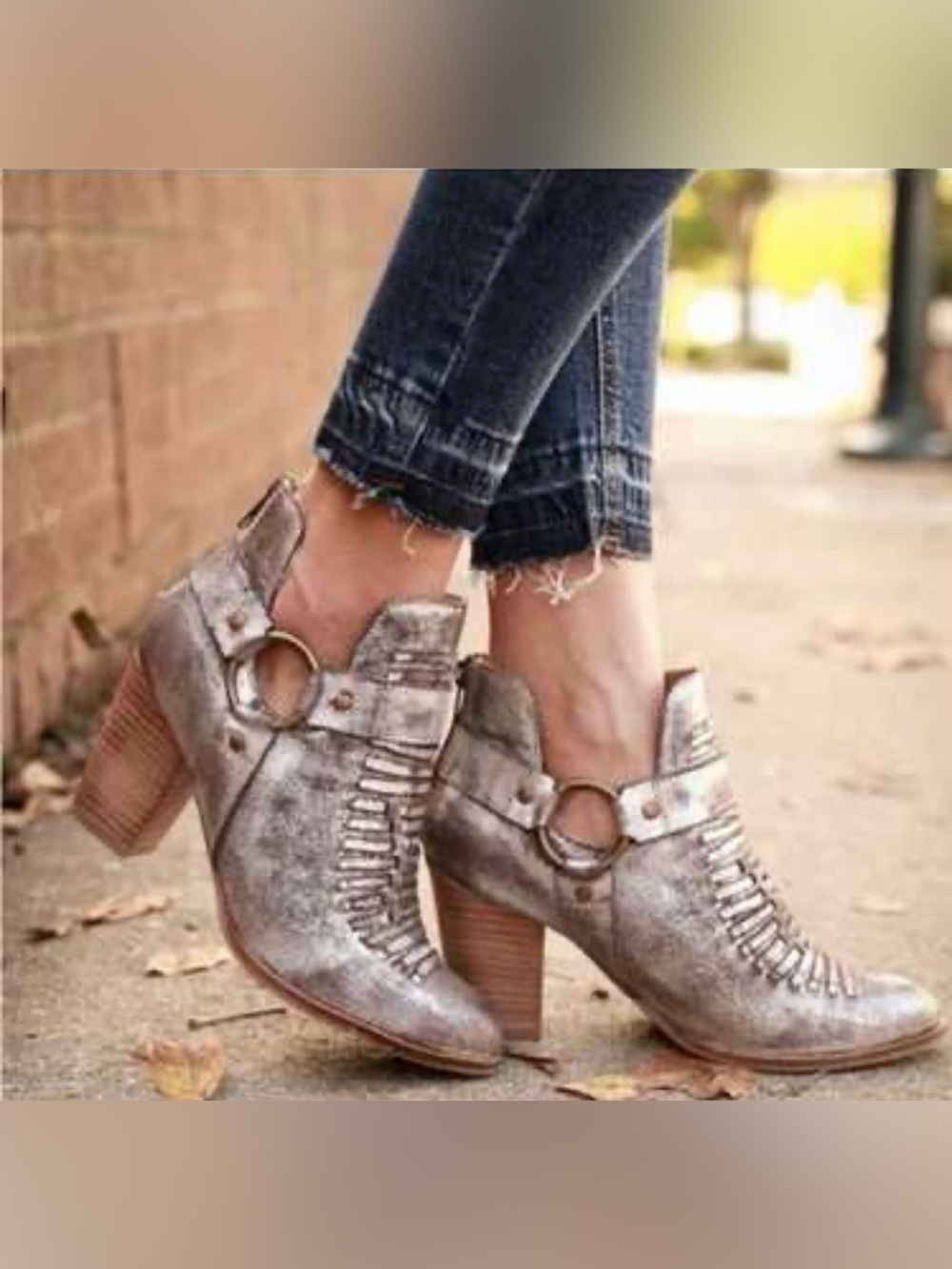 Seychelles metallic pewter impossible  booties